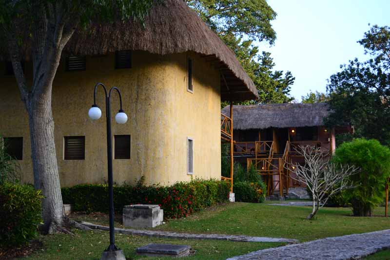 Hotel Villas Chicanná, hotel en Xpujil, Campeche