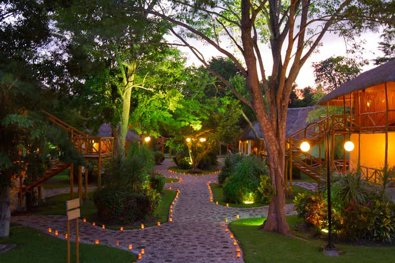 Hotel Villas Chicanná, hotel en Xpujil, Campeche