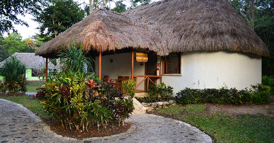 Hotel Villas Chicanná, hotel en Xpujil, Campeche