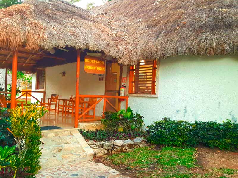 Hotel Villas Chicanná, hotel en Xpujil, Campeche