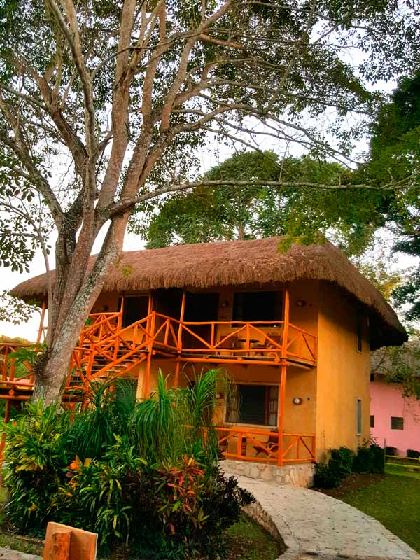 Hotel Villas Chicanná, hotel en Xpujil, Campeche