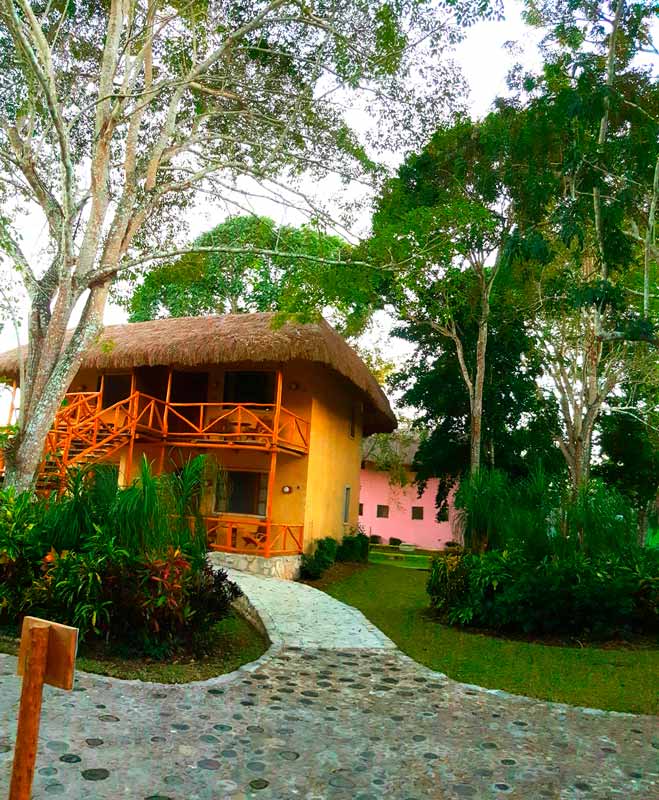 Hotel Villas Chicanná, hotel en Xpujil, Campeche